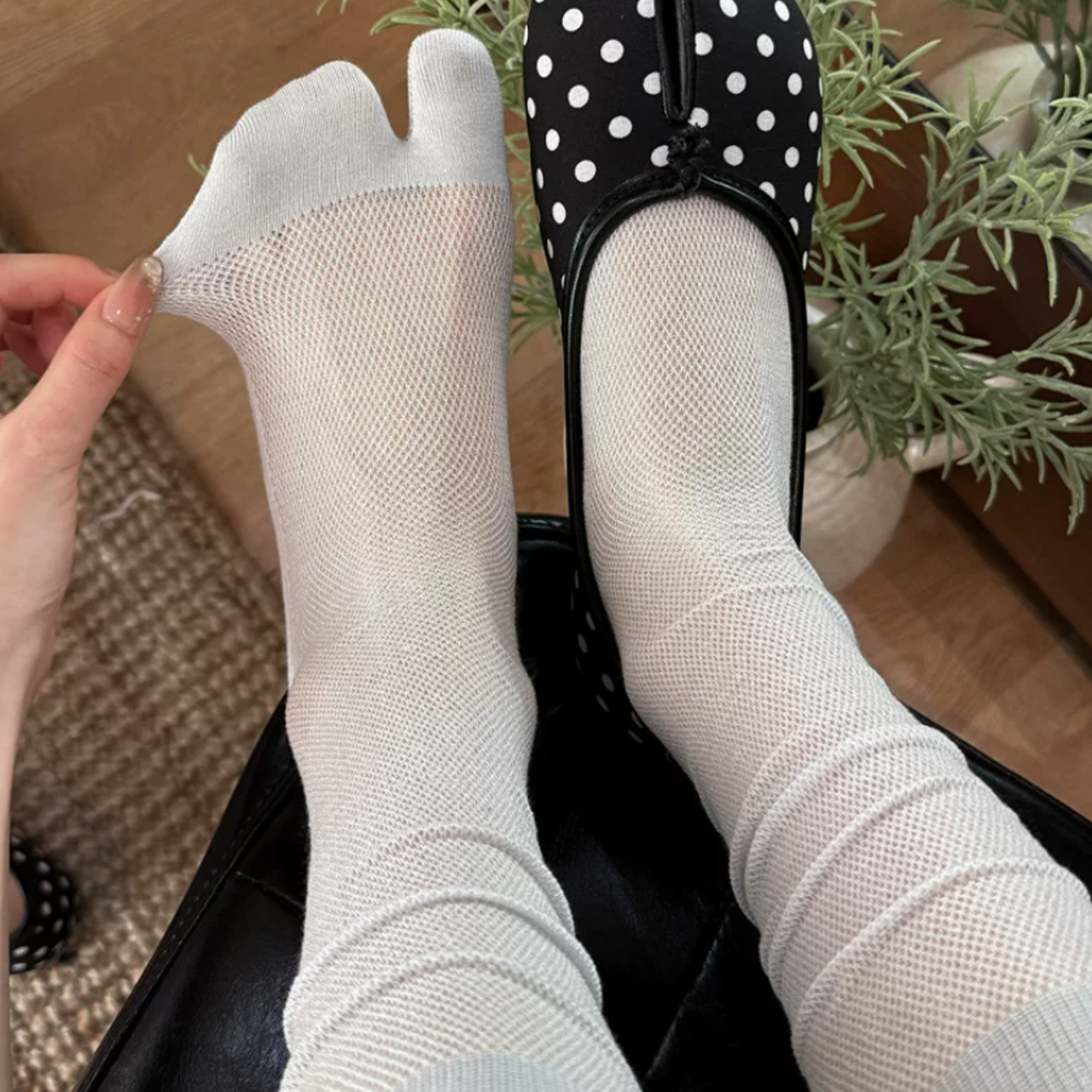White Split Toe Socks for Wome - Toe Sock Split บทวิจารณ์และราคา